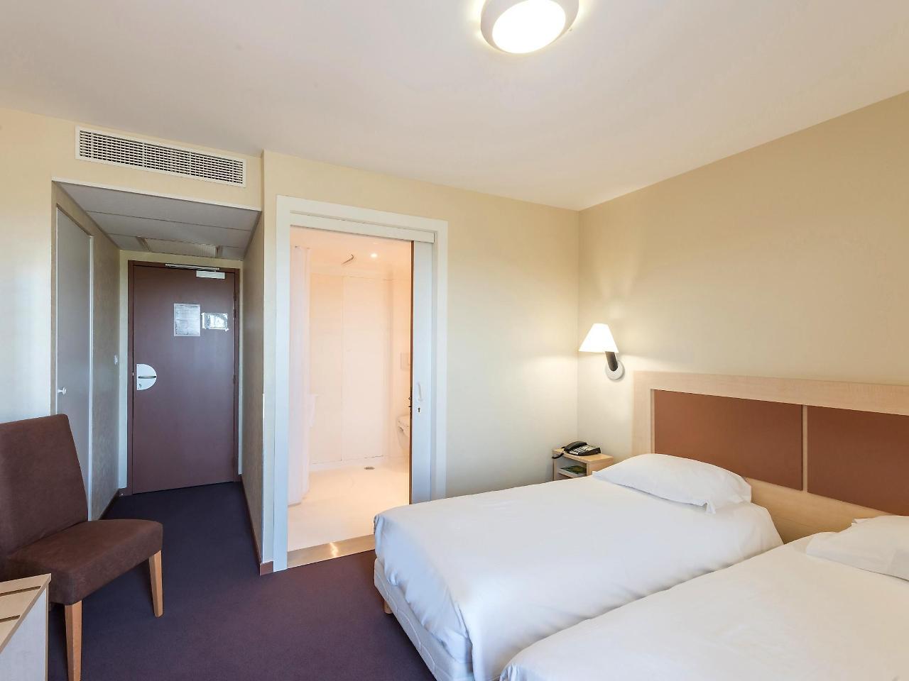 תוארס Cit'Hotel Talencia מראה חיצוני תמונה